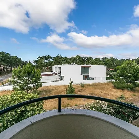Apartment Beach, Surf And Golf Near Lisbon