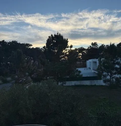 Beach, Surf And Golf Near Lisbon * Aroeira (Setubal)