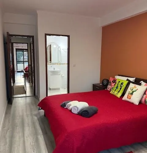 Beach, Surf And Golf Near Lisbon Appartamento *